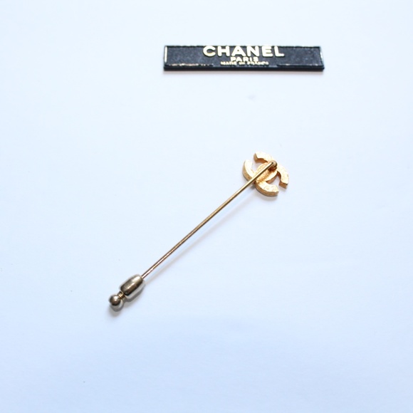 Chanel Gold CC Logo Brooch Pin Needle - Picture 5 of 6